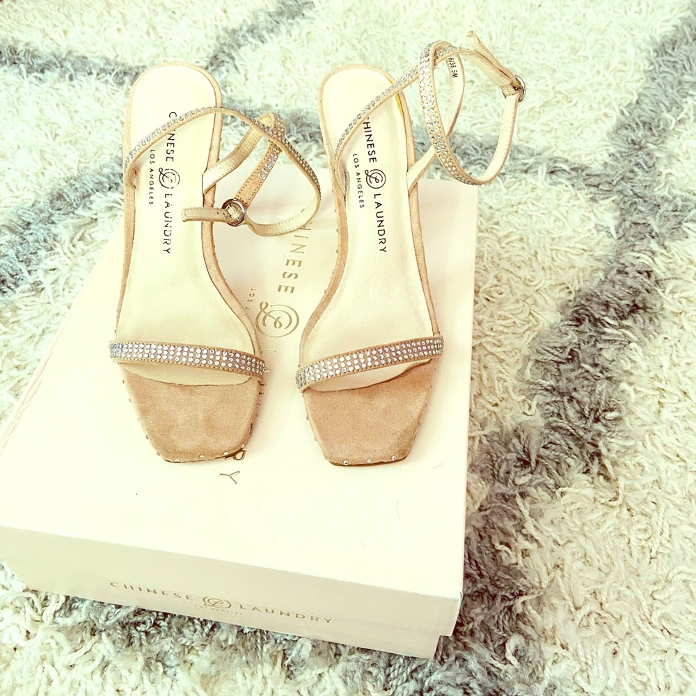 Chinese Laundry Sandals